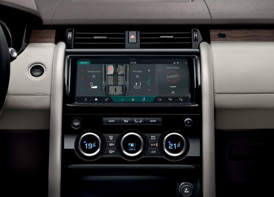 Детали интерьера Land Rover Discovery HSE 2017 года  (фото 64 из 96)